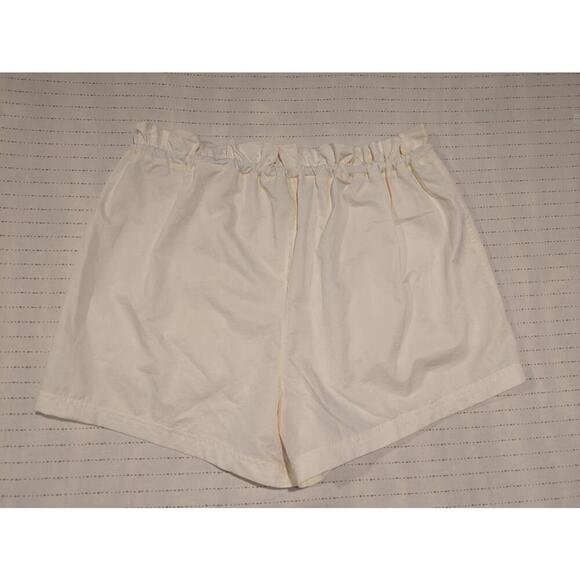 Calia Cream Casual Shorts with Functional Zipper Pockets Womens Large 32 Elastic - Picture 9 of 9